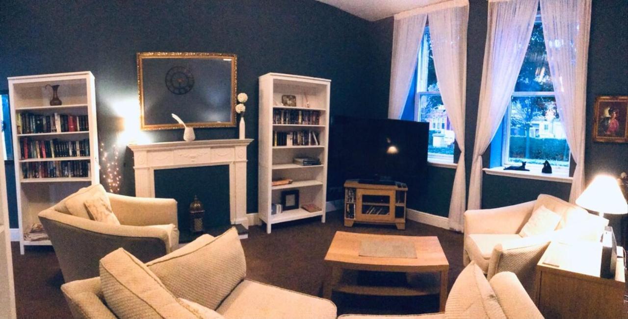 Gorgeous Abbeyhill Appartement
